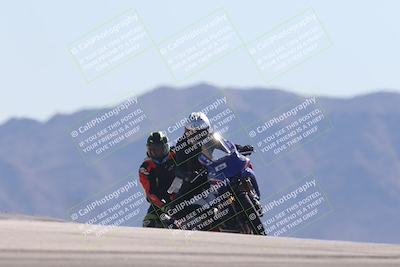 media/Oct-30-2025-Racers Edge (Thu) [[dabbdaf680]]/3-B Group/Session 4 Turn 9/